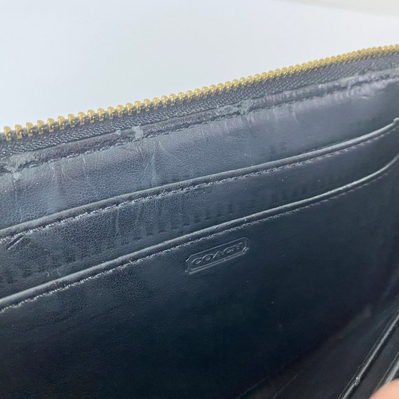 Madison Leather Wristlet Wallet, Black - Picture 5 of 6